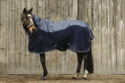EQUITHEME Decke mit gemischten Stoffen