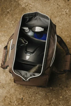 EQUITHEME Putztasche mit Rollen