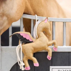 IMPERIAL RIDING IRHStable buddy Pegasus