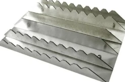 Rechteckiger Aluminiumstriegel